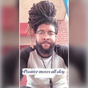 Meet your Posher, Nicholas